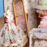 Elsa's Tailoring Miniature House