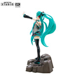 Hatsune Miku Studio Figure